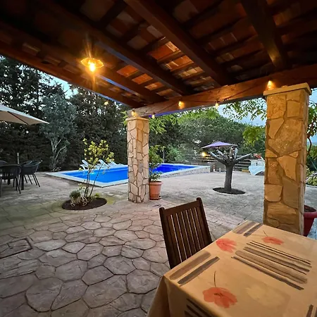 Club Villamar - Iako Villa